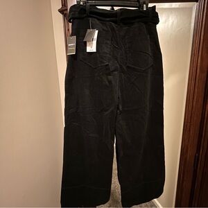 BLACK WIDE LEG CORDUROY WITH BELT